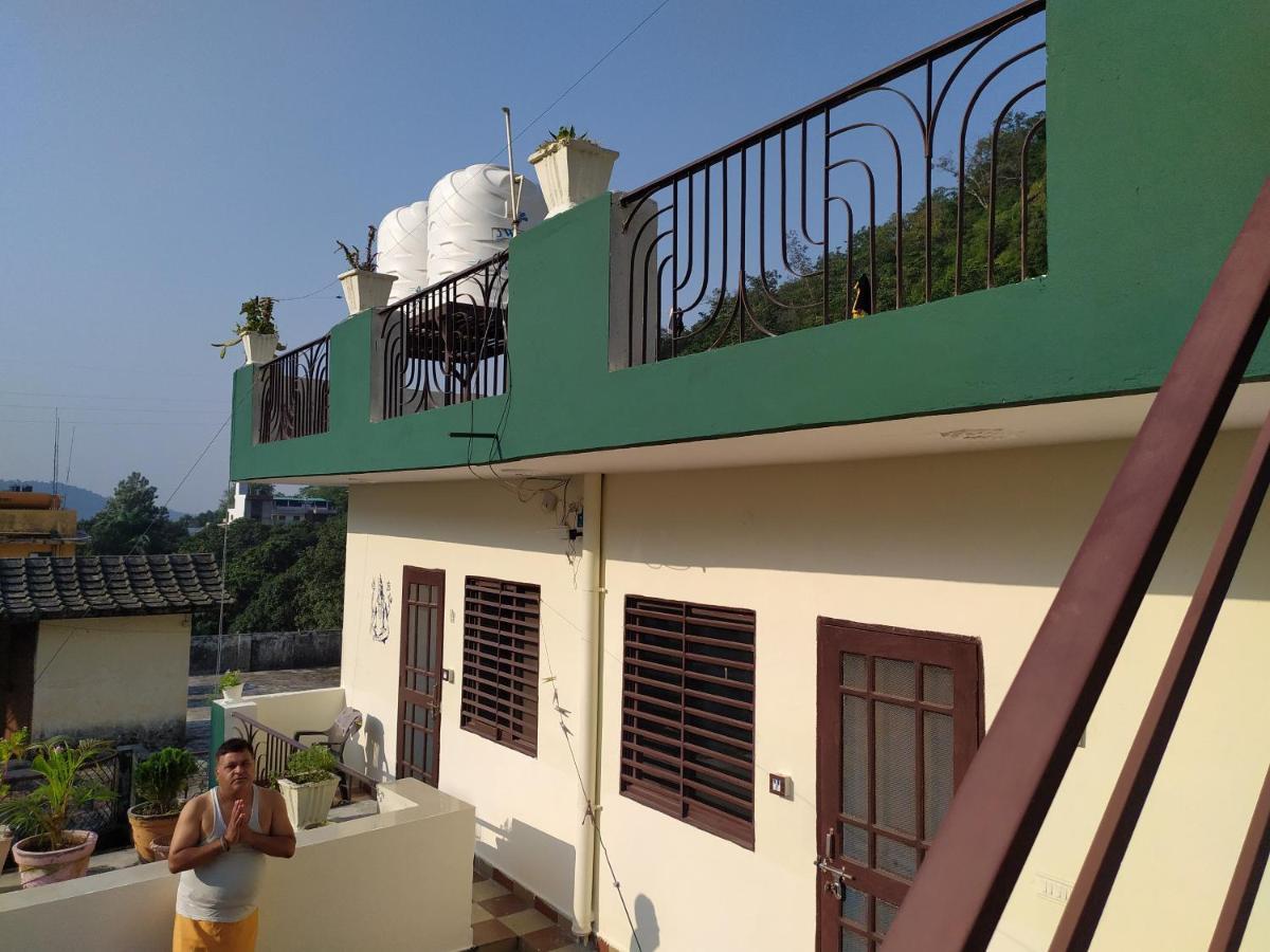 רישיקש Anjali Home Stay מראה חיצוני תמונה