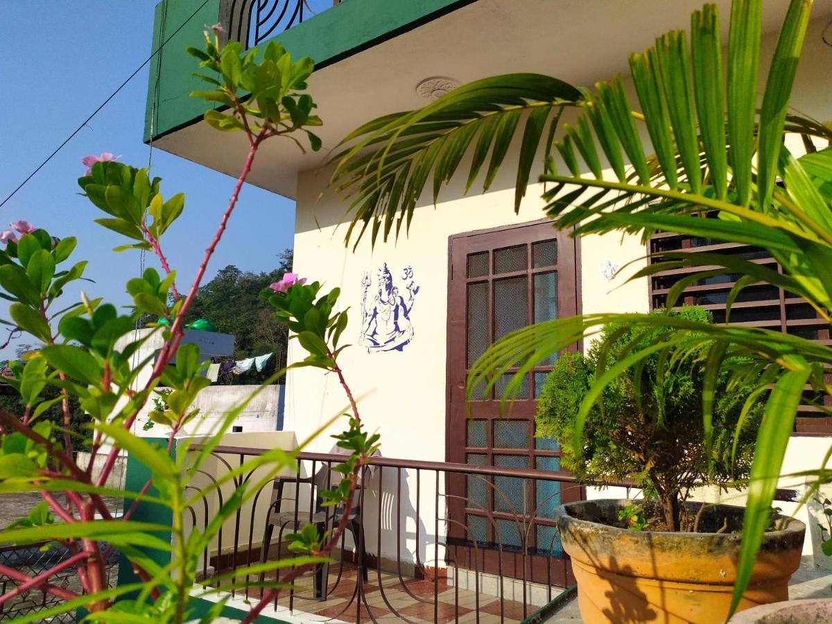 רישיקש Anjali Home Stay מראה חיצוני תמונה