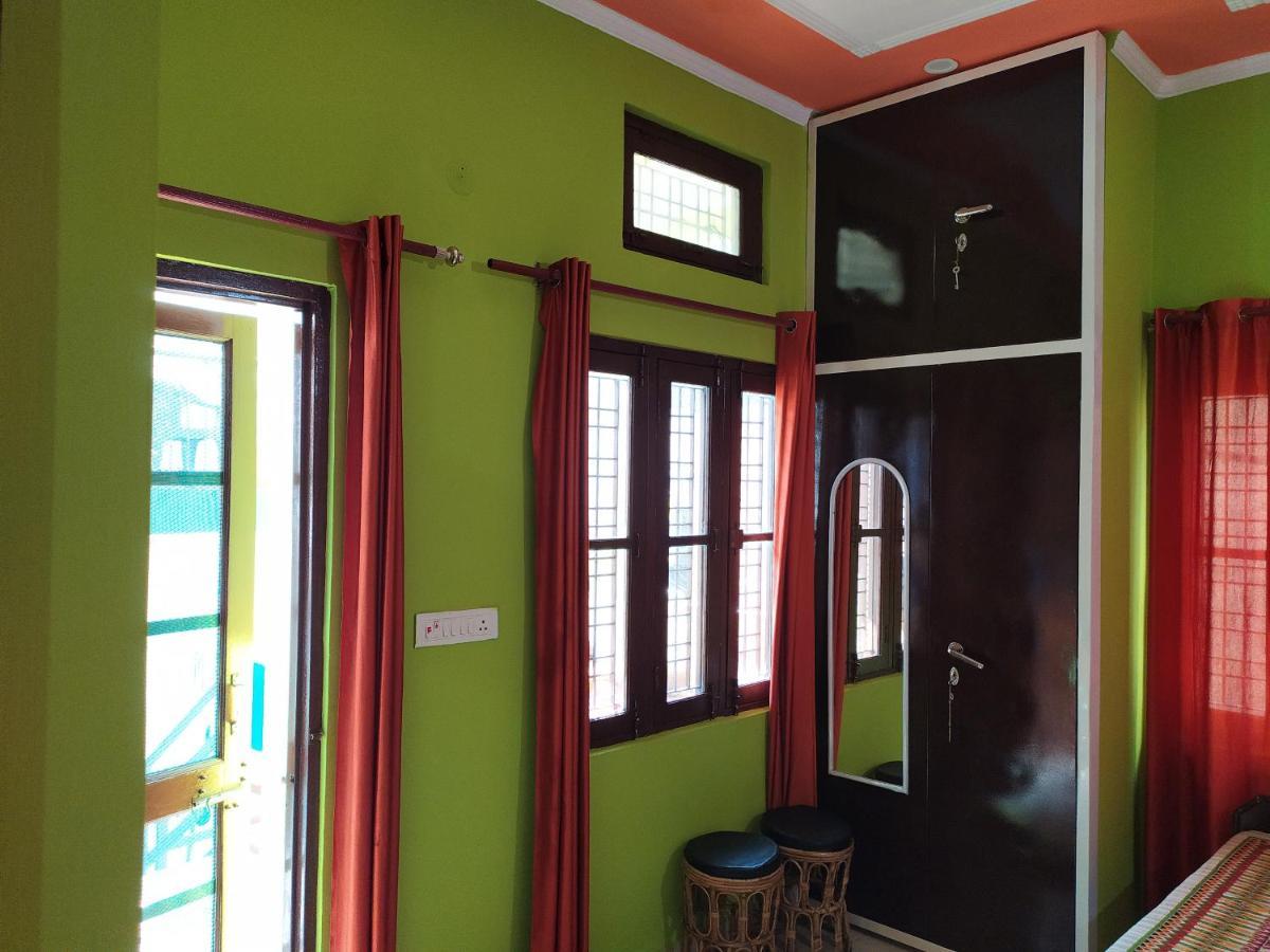 רישיקש Anjali Home Stay מראה חיצוני תמונה