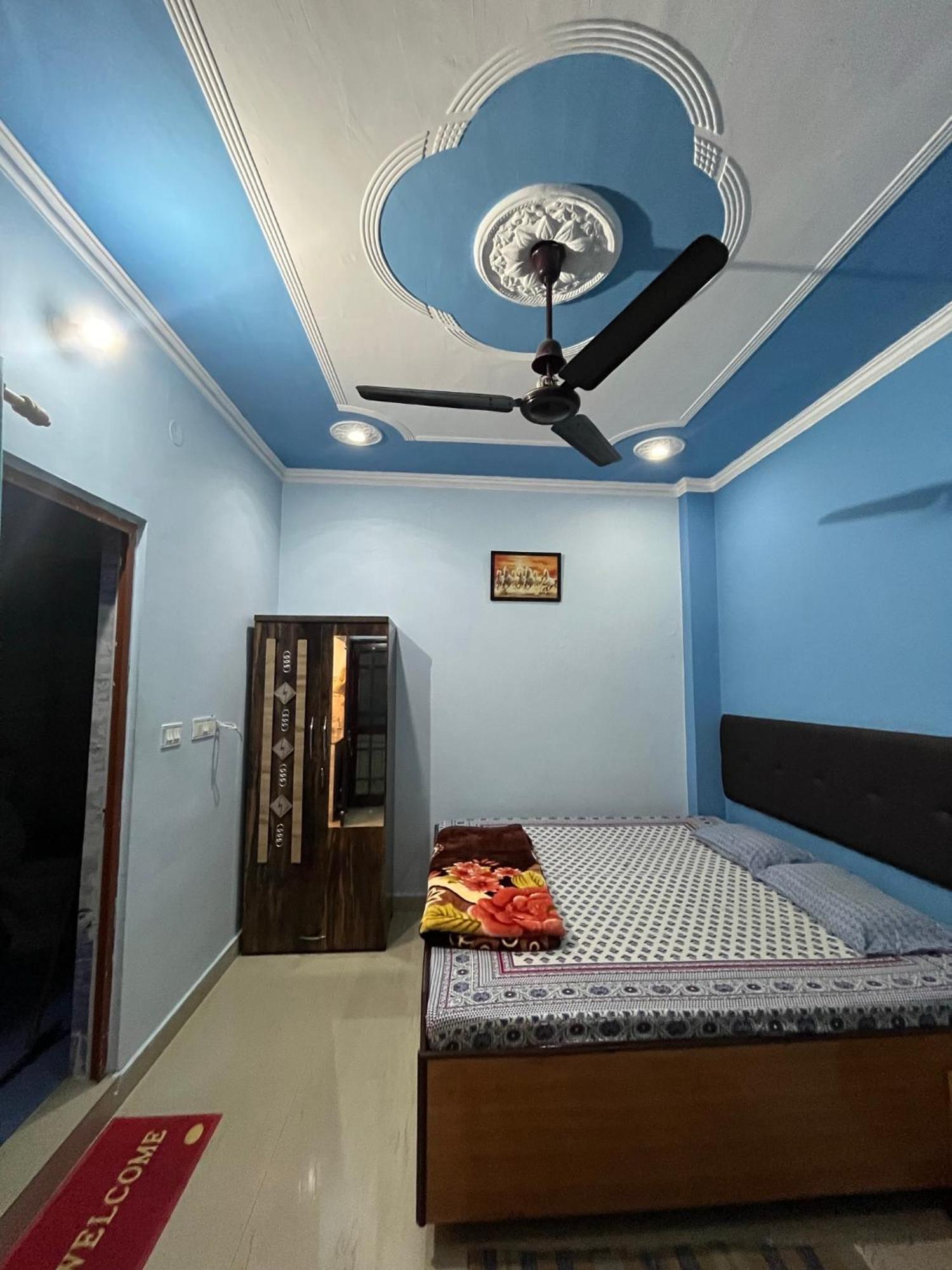 רישיקש Anjali Home Stay מראה חיצוני תמונה
