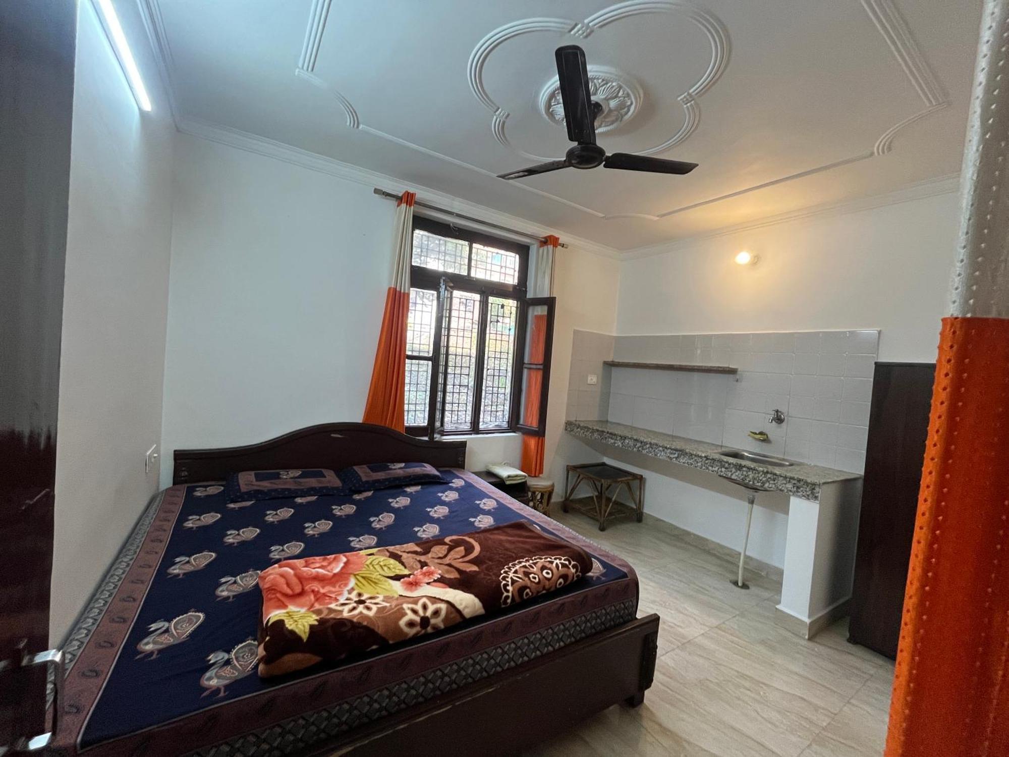 רישיקש Anjali Home Stay מראה חיצוני תמונה