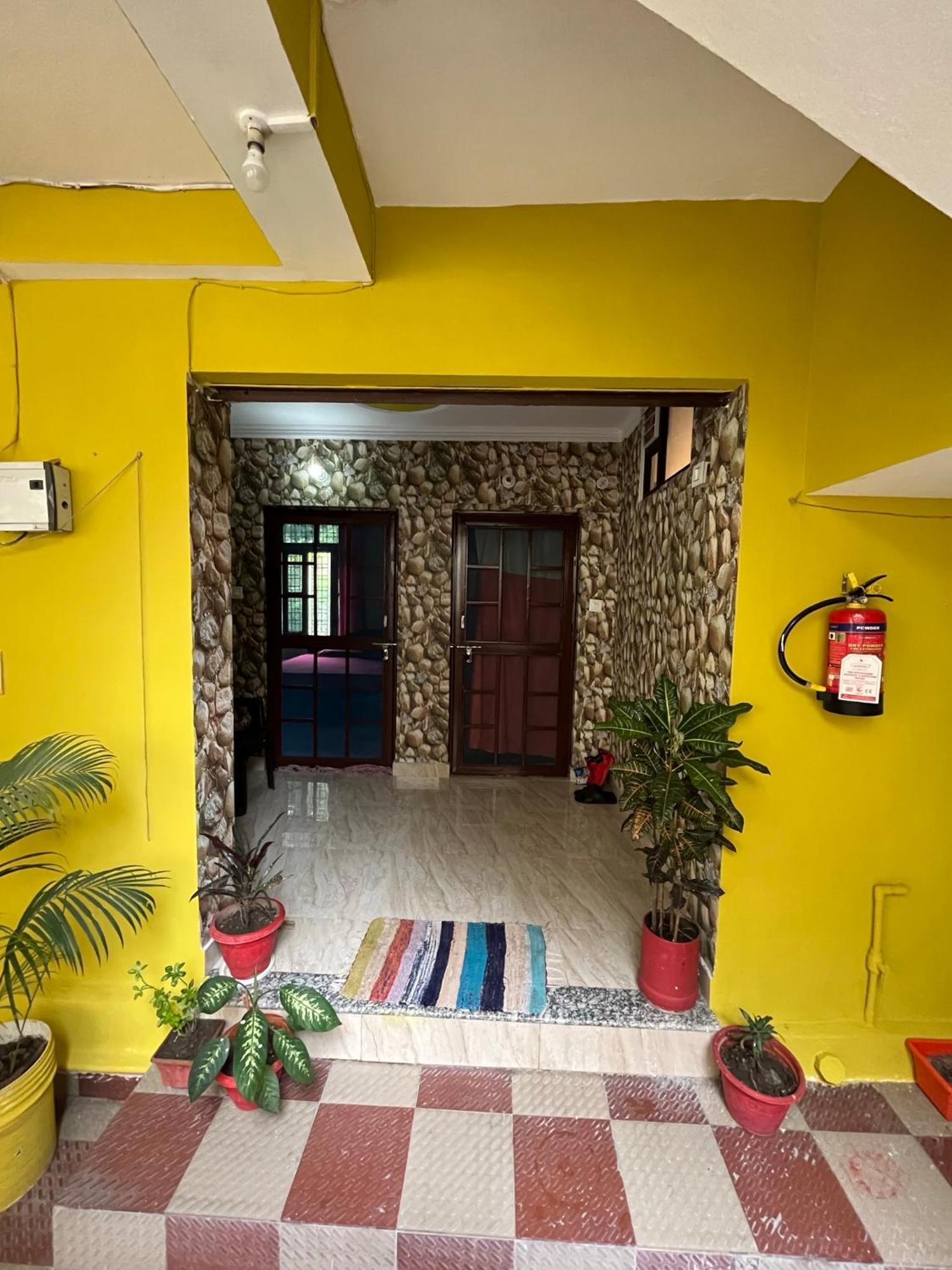רישיקש Anjali Home Stay מראה חיצוני תמונה
