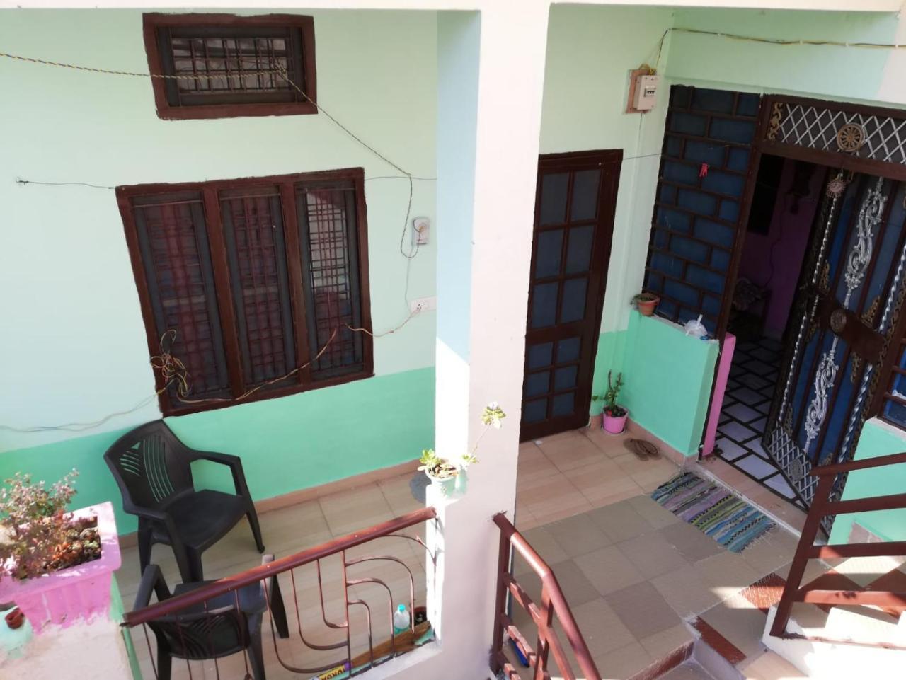 רישיקש Anjali Home Stay מראה חיצוני תמונה