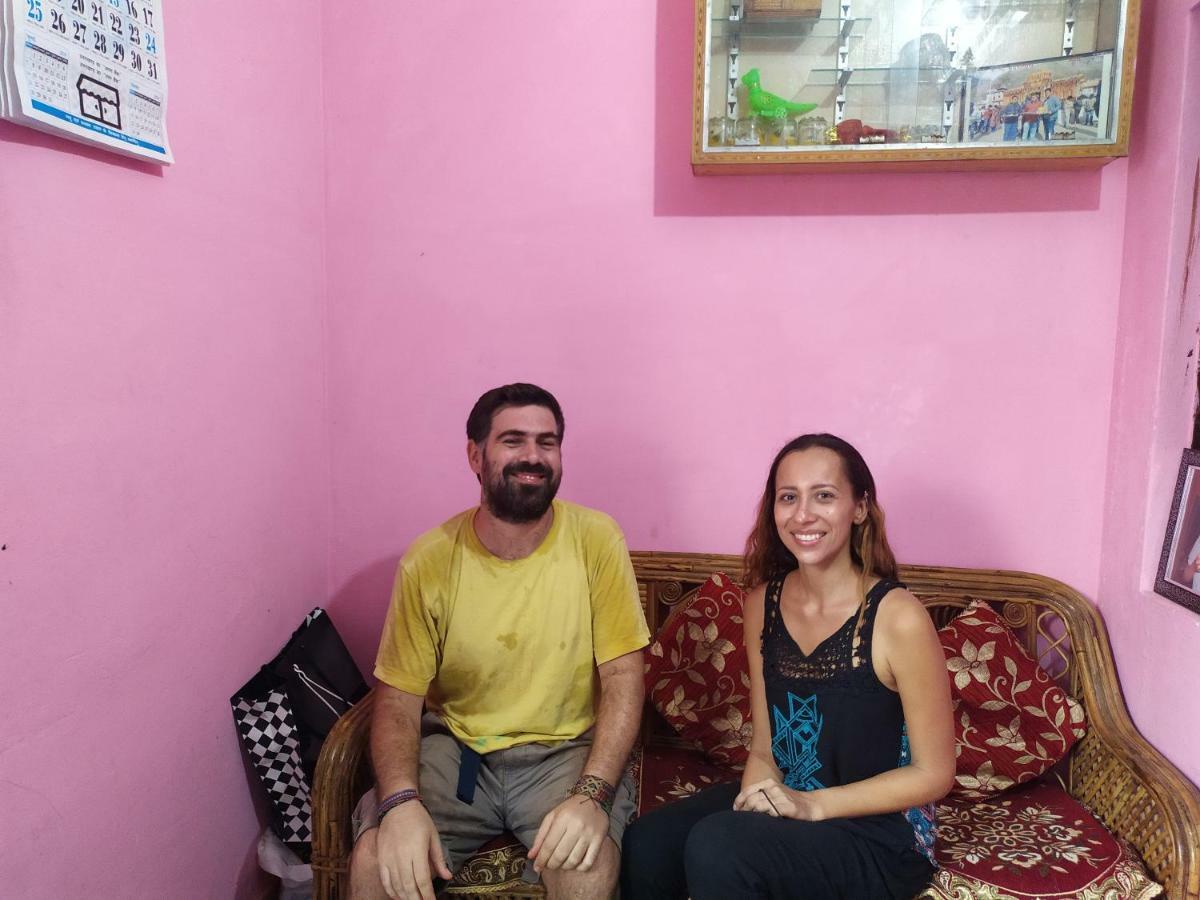 רישיקש Anjali Home Stay מראה חיצוני תמונה