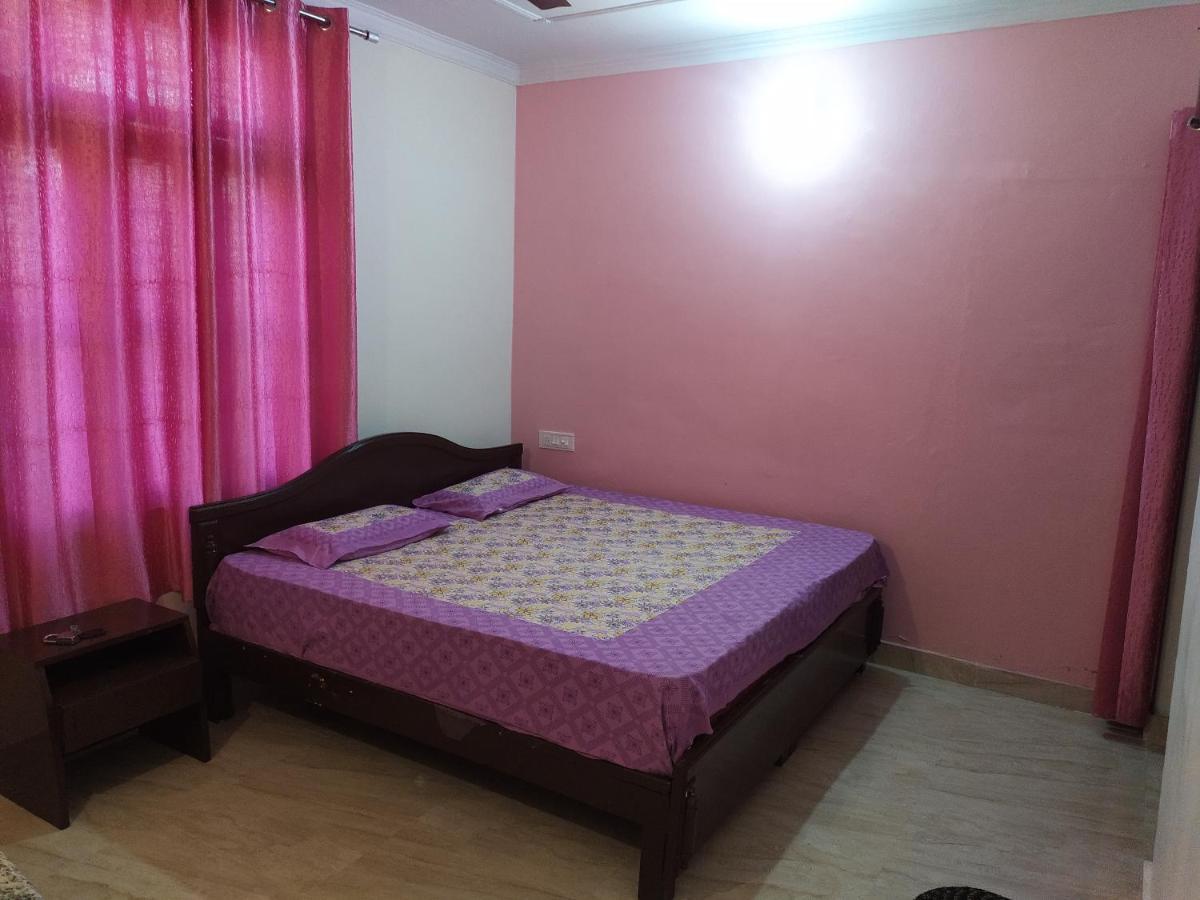 רישיקש Anjali Home Stay מראה חיצוני תמונה